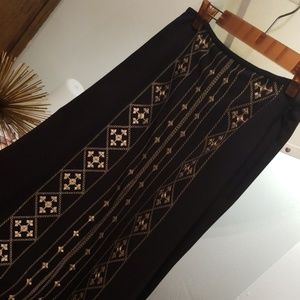 Black and Gold crochet skirt, size 8